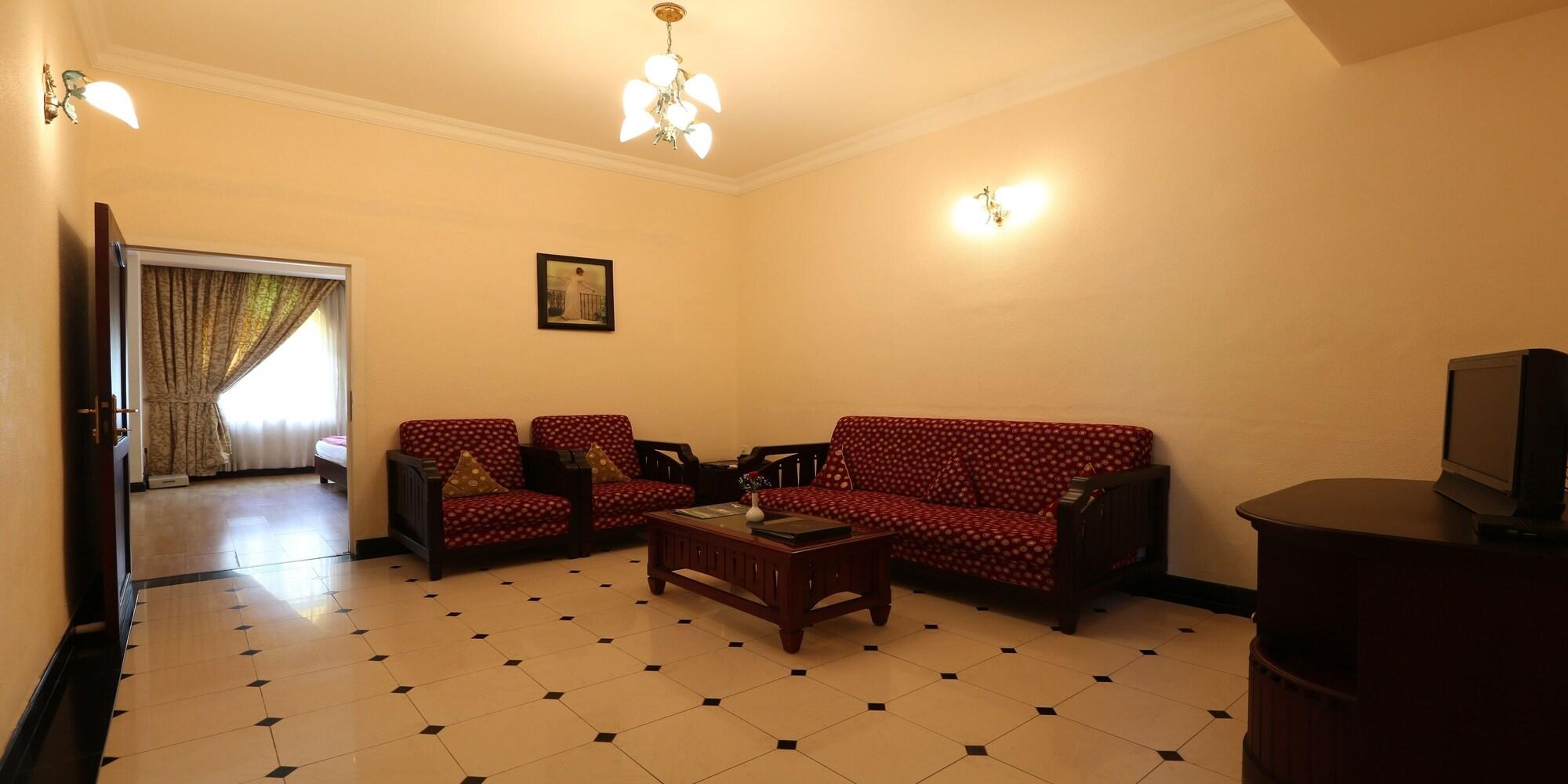 Fort Munnar Chinnakanal Ngoại thất bức ảnh